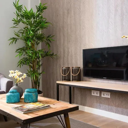 Living4malaga New Marina Square Apartamento