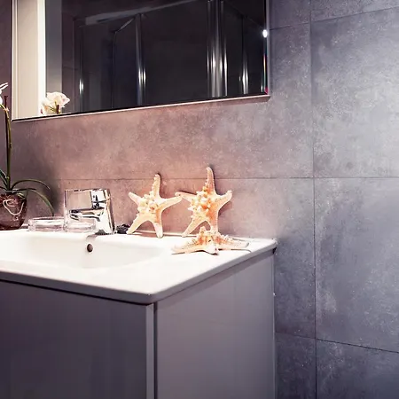 Living4malaga New Marina Square Apartment *