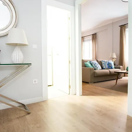 Living4malaga New Marina Square Apartment *